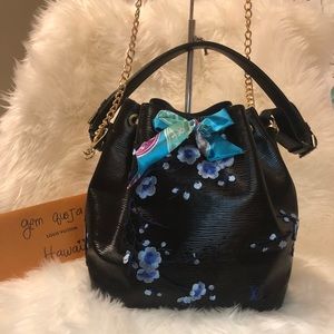 💥SOLD💥 Epi Noe Petite shoulder/crossbody bag